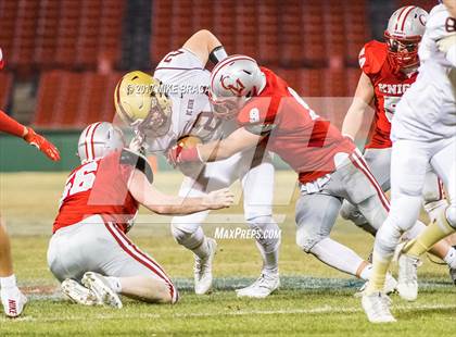 Thumbnail 3 in Catholic Memorial vs. Boston College High photogallery.