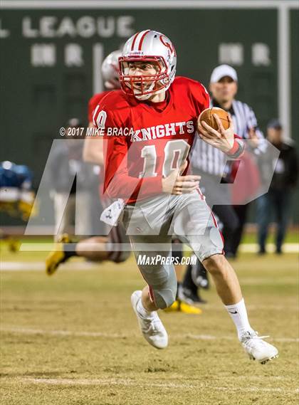 Thumbnail 2 in Catholic Memorial vs. Boston College High photogallery.