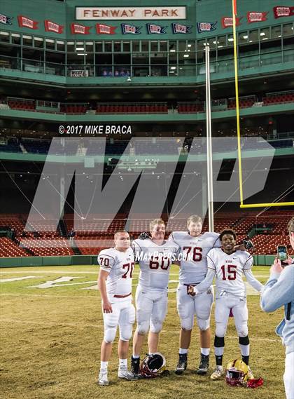 Thumbnail 2 in Catholic Memorial vs. Boston College High photogallery.