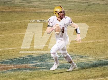 Thumbnail 2 in Catholic Memorial vs. Boston College High photogallery.