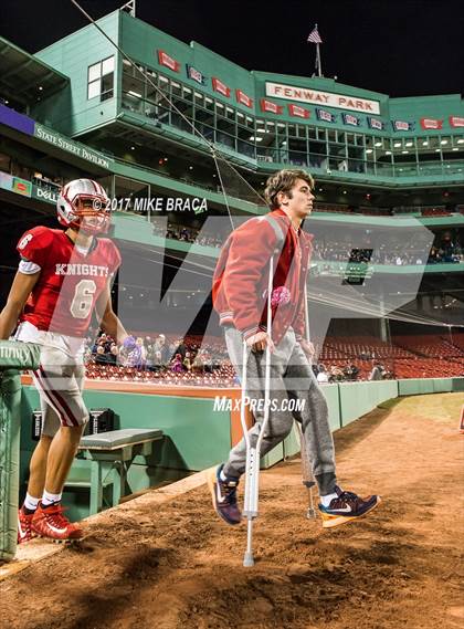 Thumbnail 3 in Catholic Memorial vs. Boston College High photogallery.