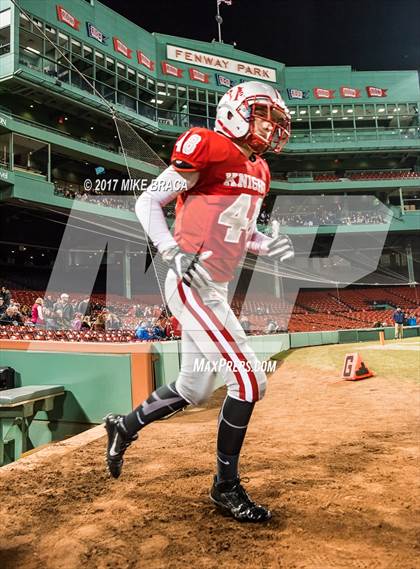 Thumbnail 2 in Catholic Memorial vs. Boston College High photogallery.