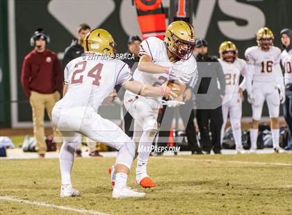 Thumbnail 3 in Catholic Memorial vs. Boston College High photogallery.