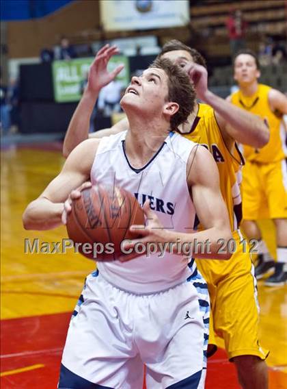 Thumbnail 1 in Central Valley Christian vs Sierra (CIF CS D4 Final) photogallery.