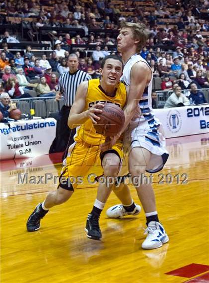 Thumbnail 3 in Central Valley Christian vs Sierra (CIF CS D4 Final) photogallery.