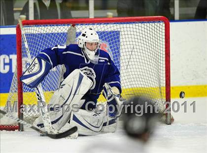 Thumbnail 3 in Darien @ Staples/Weston/Shelton photogallery.