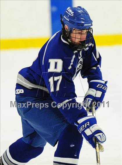 Thumbnail 2 in Darien @ Staples/Weston/Shelton photogallery.