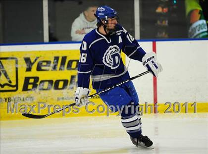 Thumbnail 2 in Darien @ Staples/Weston/Shelton photogallery.