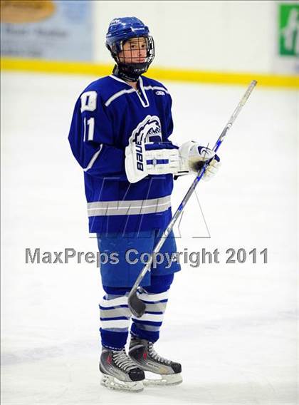 Thumbnail 3 in Darien @ Staples/Weston/Shelton photogallery.