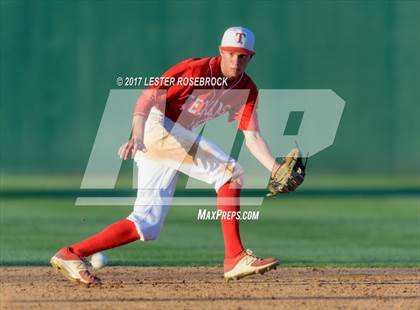 Thumbnail 3 in Ray vs Dripping Springs (UIL 5A Regional Semifinal) photogallery.