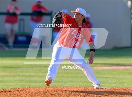 Thumbnail 3 in Ray vs Dripping Springs (UIL 5A Regional Semifinal) photogallery.