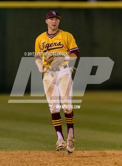 Thumbnail 2 in Ray vs Dripping Springs (UIL 5A Regional Semifinal) photogallery.