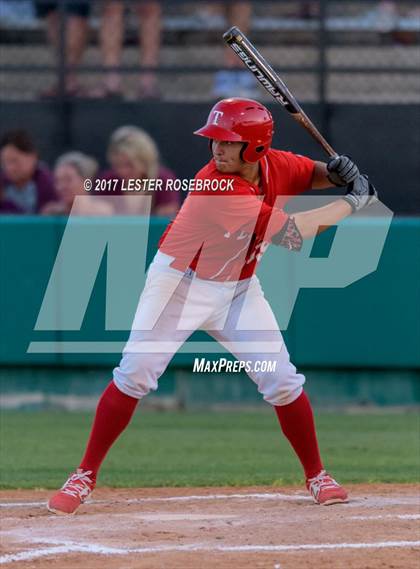 Thumbnail 3 in Ray vs Dripping Springs (UIL 5A Regional Semifinal) photogallery.