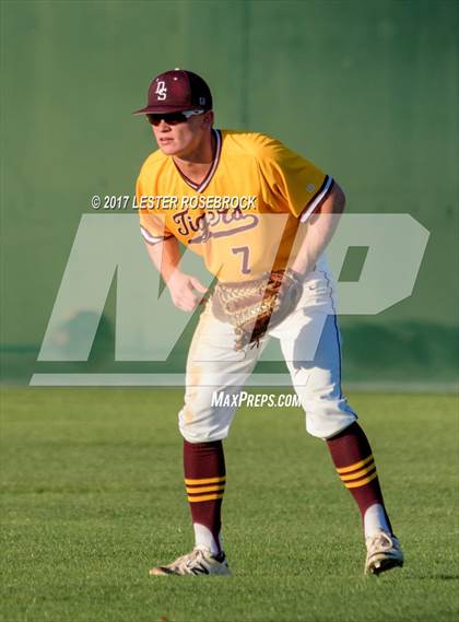 Thumbnail 1 in Ray vs Dripping Springs (UIL 5A Regional Semifinal) photogallery.
