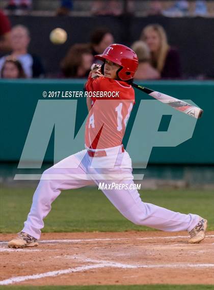 Thumbnail 3 in Ray vs Dripping Springs (UIL 5A Regional Semifinal) photogallery.