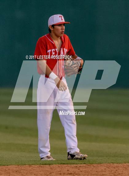 Thumbnail 1 in Ray vs Dripping Springs (UIL 5A Regional Semifinal) photogallery.