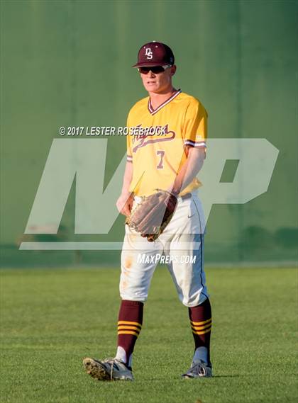 Thumbnail 3 in Ray vs Dripping Springs (UIL 5A Regional Semifinal) photogallery.