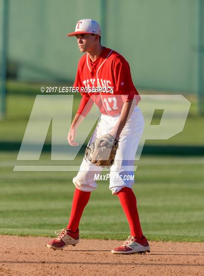 Thumbnail 1 in Ray vs Dripping Springs (UIL 5A Regional Semifinal) photogallery.