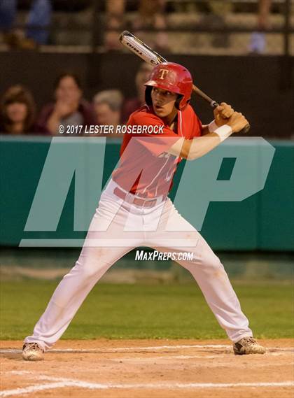Thumbnail 3 in Ray vs Dripping Springs (UIL 5A Regional Semifinal) photogallery.