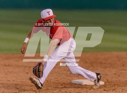 Thumbnail 3 in Ray vs Dripping Springs (UIL 5A Regional Semifinal) photogallery.