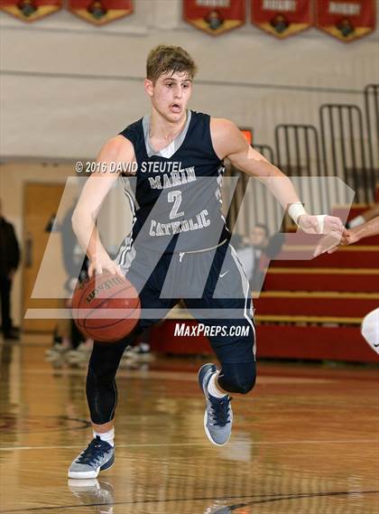 Thumbnail 1 in Marin Catholic vs. Eliot Christian (Fr. Barry Christmas Classic) photogallery.