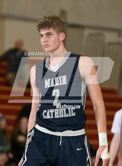 Thumbnail 1 in Marin Catholic vs. Eliot Christian (Fr. Barry Christmas Classic) photogallery.