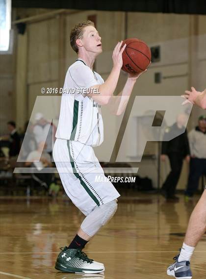 Thumbnail 2 in Marin Catholic vs. Eliot Christian (Fr. Barry Christmas Classic) photogallery.