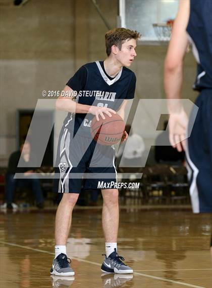 Thumbnail 2 in Marin Catholic vs. Eliot Christian (Fr. Barry Christmas Classic) photogallery.