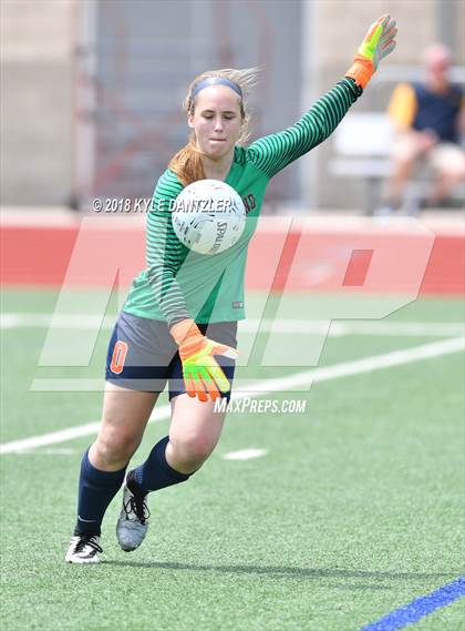Thumbnail 2 in Wakeland [Justin] vs Joshua (UIL 5A Region 2 Semifinal) photogallery.