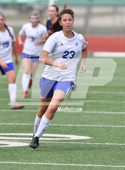 Thumbnail 3 in Wakeland [Justin] vs Joshua (UIL 5A Region 2 Semifinal) photogallery.