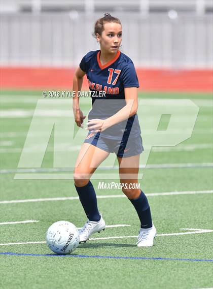 Thumbnail 2 in Wakeland [Justin] vs Joshua (UIL 5A Region 2 Semifinal) photogallery.