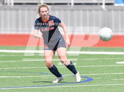 Thumbnail 3 in Wakeland [Justin] vs Joshua (UIL 5A Region 2 Semifinal) photogallery.