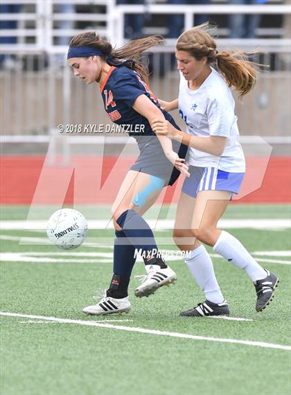 Thumbnail 1 in Wakeland [Justin] vs Joshua (UIL 5A Region 2 Semifinal) photogallery.