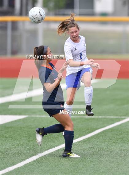 Thumbnail 2 in Wakeland [Justin] vs Joshua (UIL 5A Region 2 Semifinal) photogallery.
