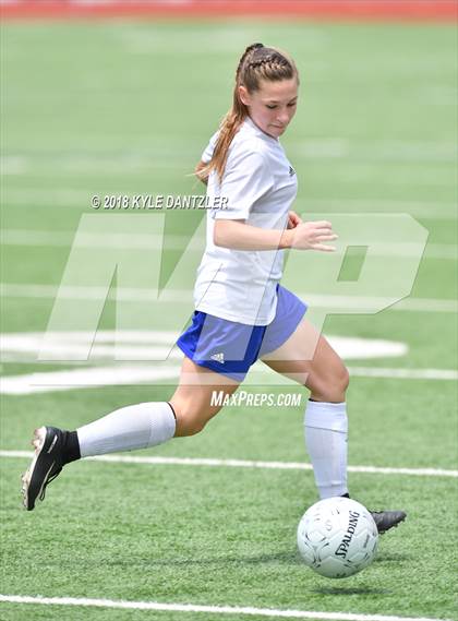 Thumbnail 3 in Wakeland [Justin] vs Joshua (UIL 5A Region 2 Semifinal) photogallery.