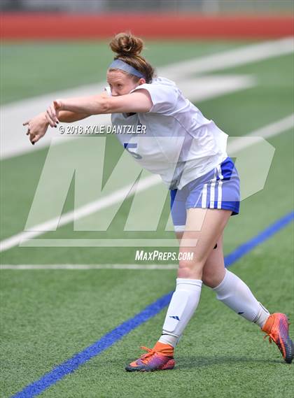 Thumbnail 3 in Wakeland [Justin] vs Joshua (UIL 5A Region 2 Semifinal) photogallery.