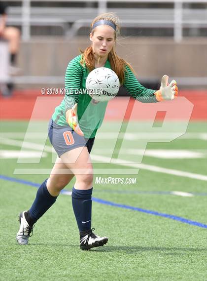 Thumbnail 1 in Wakeland [Justin] vs Joshua (UIL 5A Region 2 Semifinal) photogallery.