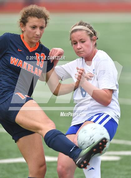 Thumbnail 3 in Wakeland [Justin] vs Joshua (UIL 5A Region 2 Semifinal) photogallery.