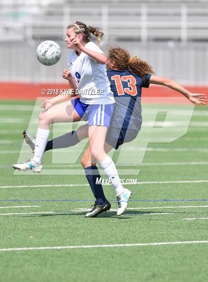 Thumbnail 3 in Wakeland [Justin] vs Joshua (UIL 5A Region 2 Semifinal) photogallery.