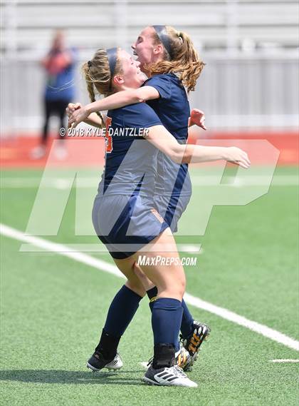 Thumbnail 2 in Wakeland [Justin] vs Joshua (UIL 5A Region 2 Semifinal) photogallery.