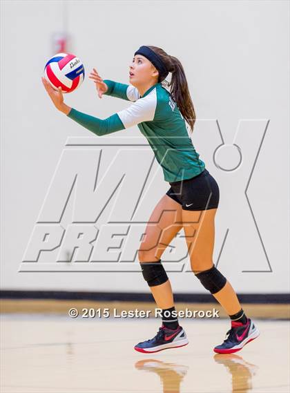 Thumbnail 3 in O'Connor vs. Reagan photogallery.