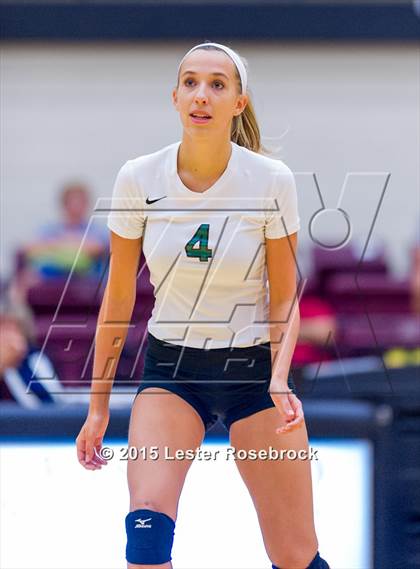 Thumbnail 1 in O'Connor vs. Reagan photogallery.