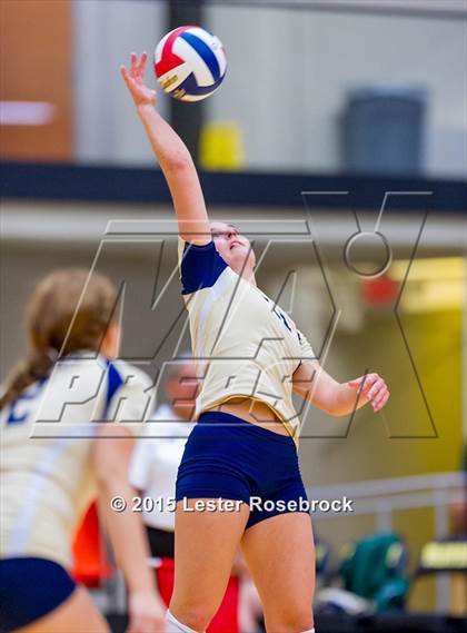 Thumbnail 1 in O'Connor vs. Reagan photogallery.