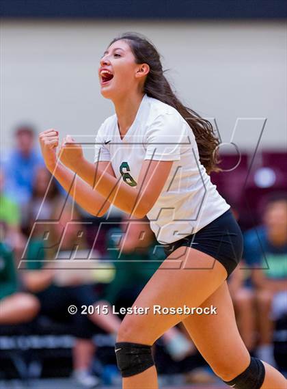 Thumbnail 1 in O'Connor vs. Reagan photogallery.