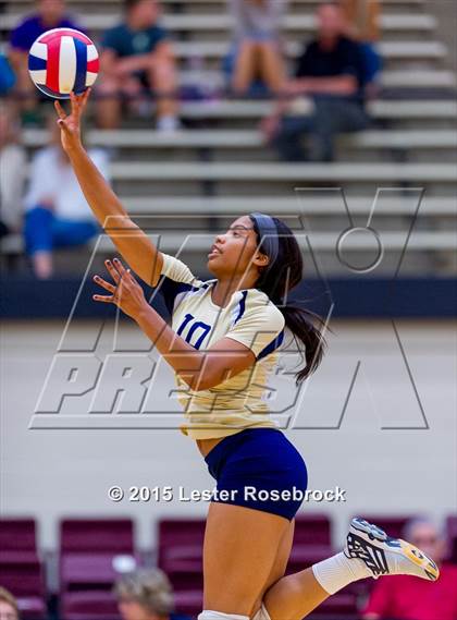 Thumbnail 2 in O'Connor vs. Reagan photogallery.
