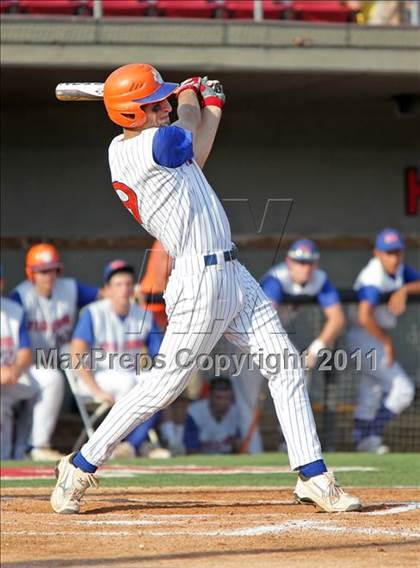 Thumbnail 2 in Randleman vs. East Rutherford (NCHSAA 2A Final - Game 3) photogallery.