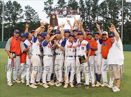 Thumbnail 1 in Randleman vs. East Rutherford (NCHSAA 2A Final - Game 3) photogallery.