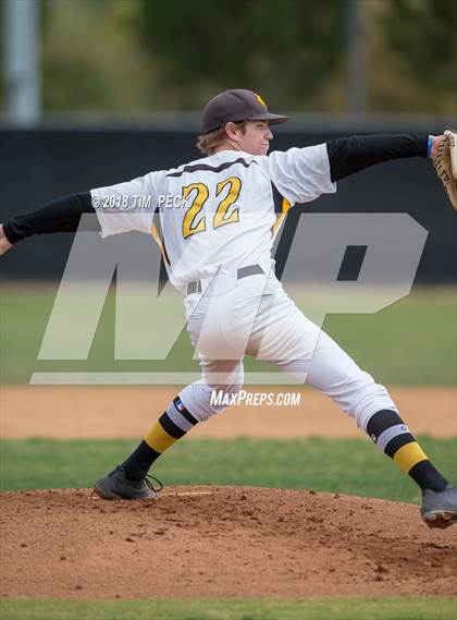 Thumbnail 3 in Valencia vs. Capistrano Valley photogallery.