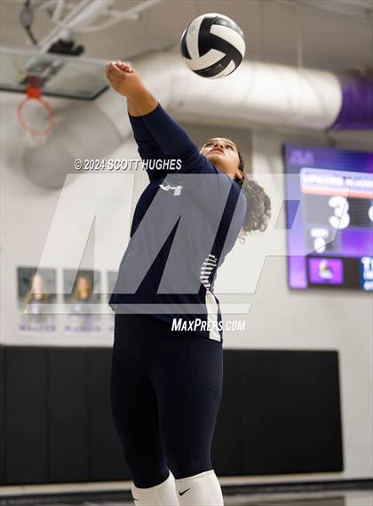 Thumbnail 3 in Valor College Prep @ Lipscomb Academy photogallery.