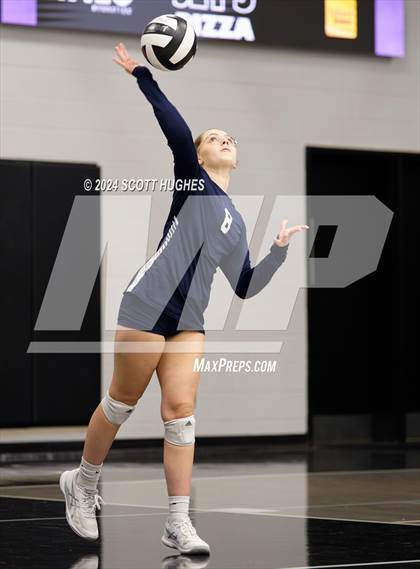 Thumbnail 1 in Valor College Prep @ Lipscomb Academy photogallery.